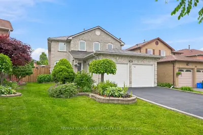 561 Cattail Court, Pickering, On L1v 6a2