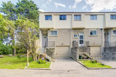 1915 Denmar Road 153, Pickering, On L1v 3e1