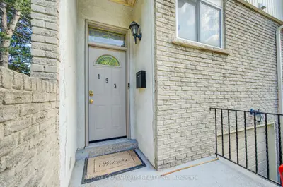 1915 Denmar Road 153, Pickering, On L1v 3e1