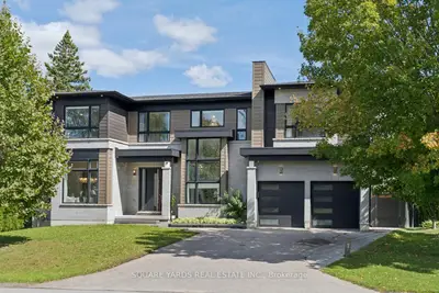 21 Montgomery Avenue, Whitby, On L1m 1a9
