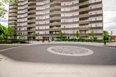 3151 Bridletowne Circle 606, Toronto, On M1w 2t1