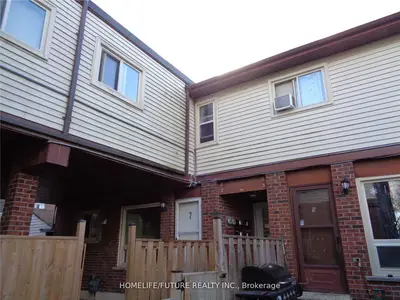 255 Porter Street 2, Oshawa, On L1j 1n3