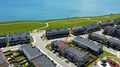 30 Caspian Square, Clarington, On L1c 7g3