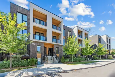 172 Clonmore Drive 5, Toronto, On M1n 1y1