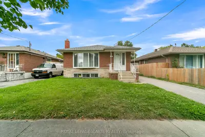 117 Cabot Street Bsmt, Oshawa, On L1j 5r8