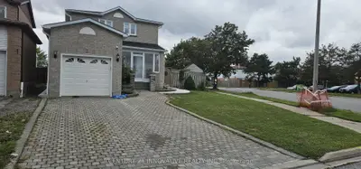 2 Blackburn Crescent, Ajax, On L1s 5z2