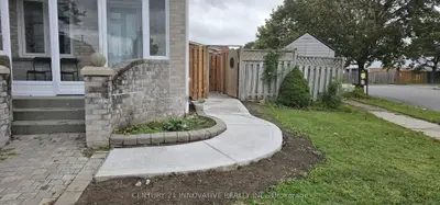 2 Blackburn Crescent, Ajax, On L1s 5z2