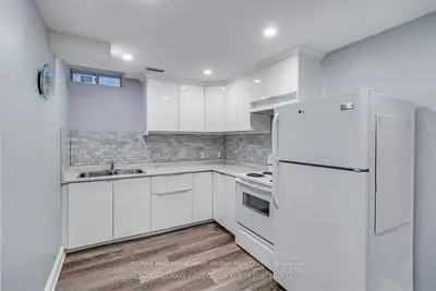 55 Buttonshaw Street Basement, Clarington, On L1c 0j9