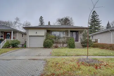 20 Tivoli Court, Toronto, On M1e 2a4
