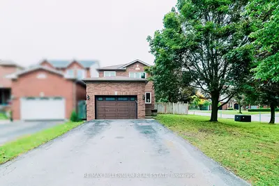 70 Fry Crescent, Clarington, On L1c 4y3