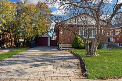 87 Vauxhall Drive, Toronto, On M1p 1r1