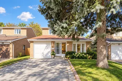 58 Ambercroft Boulevard, Toronto, On M1w 3b9