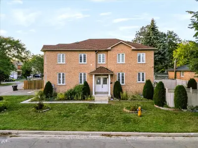 106 Craggview Drive, Toronto, On M1e 2l8