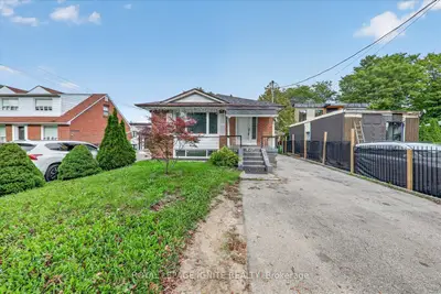 1197 Pharmacy Avenue, Toronto, On M1r 2h5