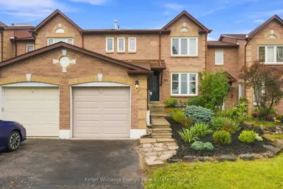 61 Fernbank Place, Whitby, On L1r 1t1