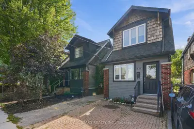 435 Mortimer Avenue, Toronto, On M4j 2g1