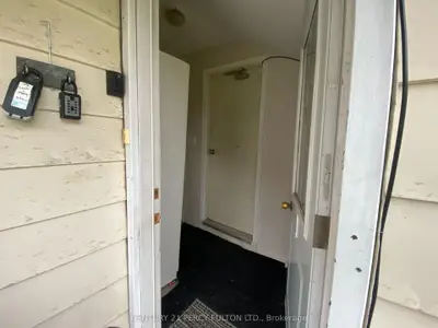 169 Mary Street N 3, Oshawa, On L1g 5c1