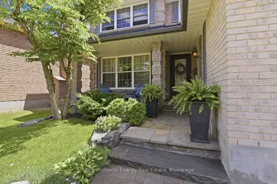 760 Sundance Circle, Oshawa, On L1j 8b7