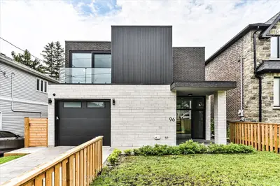 96 Squires Avenue, Toronto, On M4b 2s1