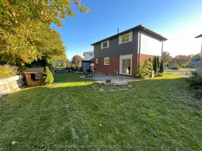 926 Ivy Court, Oshawa, On L1h 1s4
