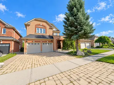 178 Stonemanor Avenue, Whitby, On L1r 2z1