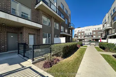 1460 Whites Road 405, Pickering, On L1v 1r4
