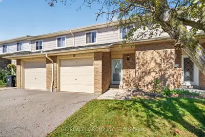 50 Blackwell Avenue 10, Toronto, On M1b 1k2