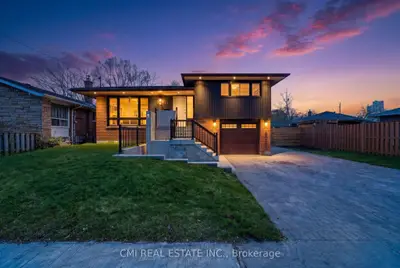 39 Earlton Road, Toronto, On M1t 2r4