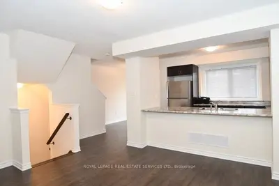 90 Howe Street, Toronto, On M1l 0j4