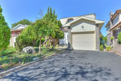 132 Valdor Drive, Toronto, On M1v 1r5