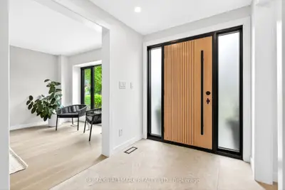225 Catalina Drive, Toronto, On M1e 1b8