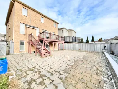 162 Ted Miller Crescent Bsmt, Clarington, On L1c 0m3