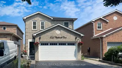 1525 Marshcourt Drive Bsmt, Pickering, On L1v 6c8