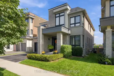 39 Yacht Drive, Clarington, On L1c 4b1
