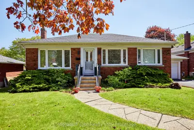 3 Kingsmere Crescent, Toronto, On M1m 3b2