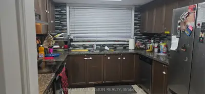 2392 Chevron Prince Path 358, Oshawa, On L1l 0l1