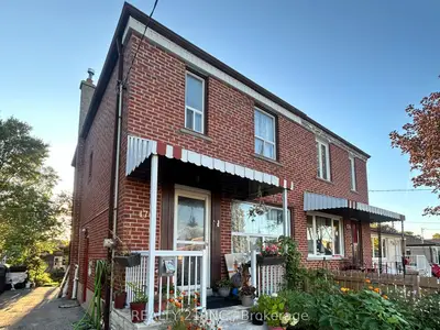 176 Linden Avenue, Toronto, On M1k 3h8