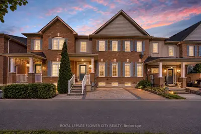 2761 William Jackson Drive, Pickering, On L1x 0c1