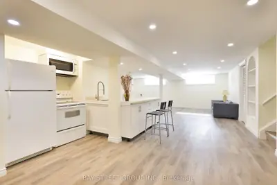 22 Wardencourt Drive Bsmt, Toronto, On M1t 2h3