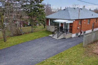 229 Flora Drive Bsmt, Toronto, On M1p 1b2