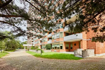 121 Ling Road 202, Toronto, On M1e 4y2