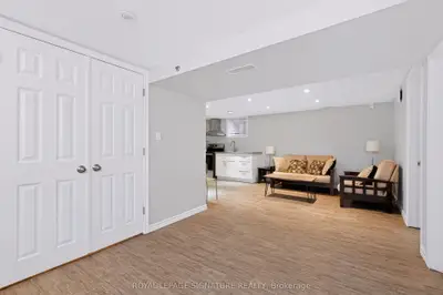 66 Miramar Crescent Bsmt, Toronto, On M1j 1r6