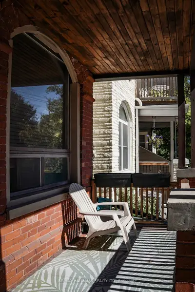 88 Swanwick Avenue Main & Basement, Toronto, On M4e 1z7