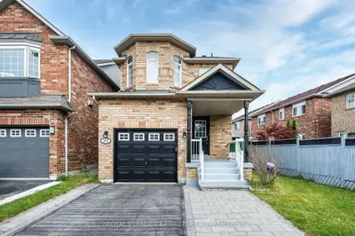 105 Howling Crescent, Ajax, On L1s 7s1