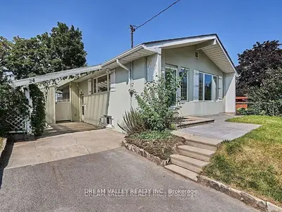 24 Gable Place Main, Toronto, On M1p 4j8