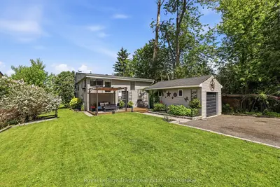 18 Armstrong Avenue, Scugog, On L0b 1l0