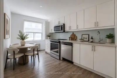 33 Gamble Avenue 107, Toronto, On M4k 2h4