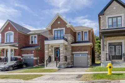 3418 Deepglade Path, Pickering, On L1x 0j2