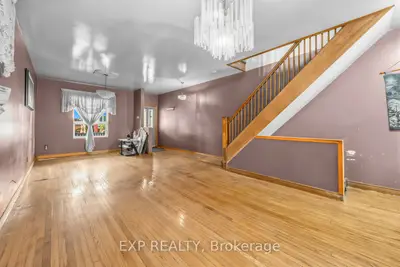 511 Carlaw Avenue, Toronto, On M4k 3j3