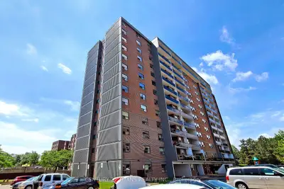 20 Gilder Drive 1208, Toronto, On M1k 5e1